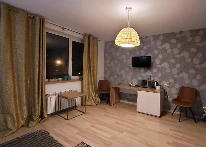 Mini Hotel On Demiivska Київ